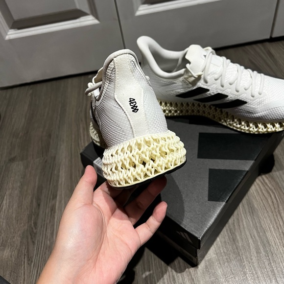 Adidas 4DFWD 2 - Picture 8 of 9